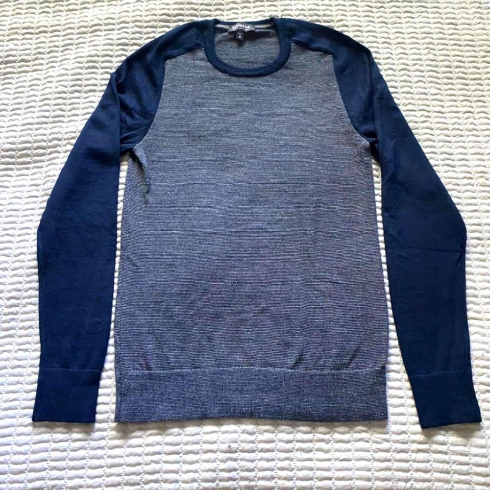 Express Sweater | XS